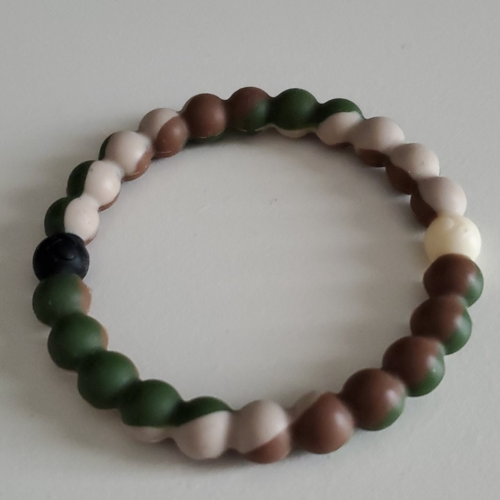 camo lokai bracelet